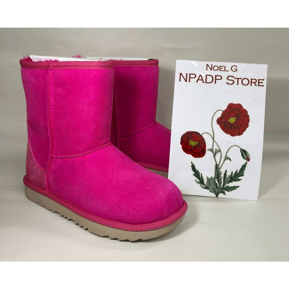 UGG Kids' Classic II Boot - Rock Rose 6M Big Kid